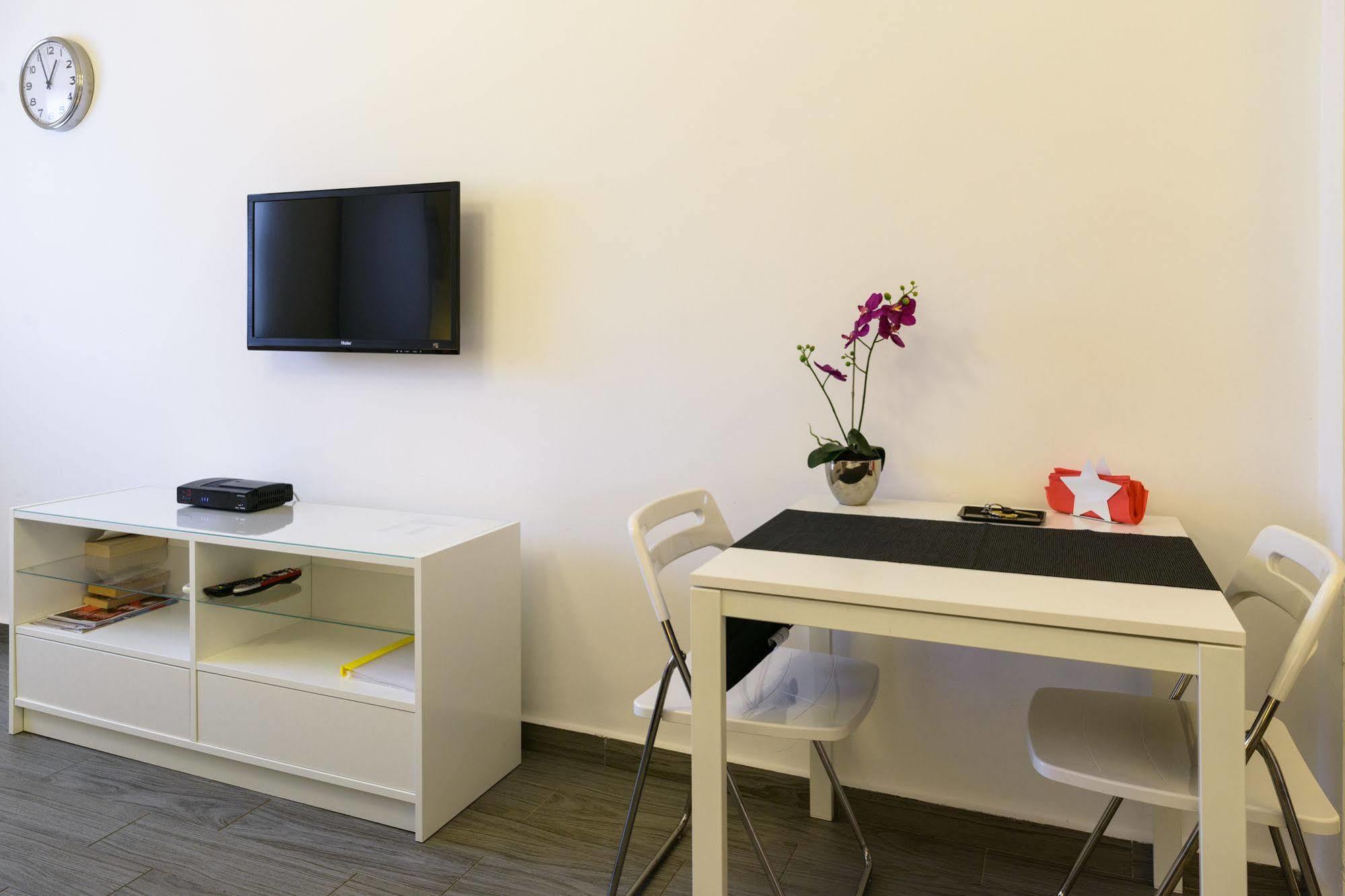 Frishman Apartments Tel-Aviv Extérieur photo