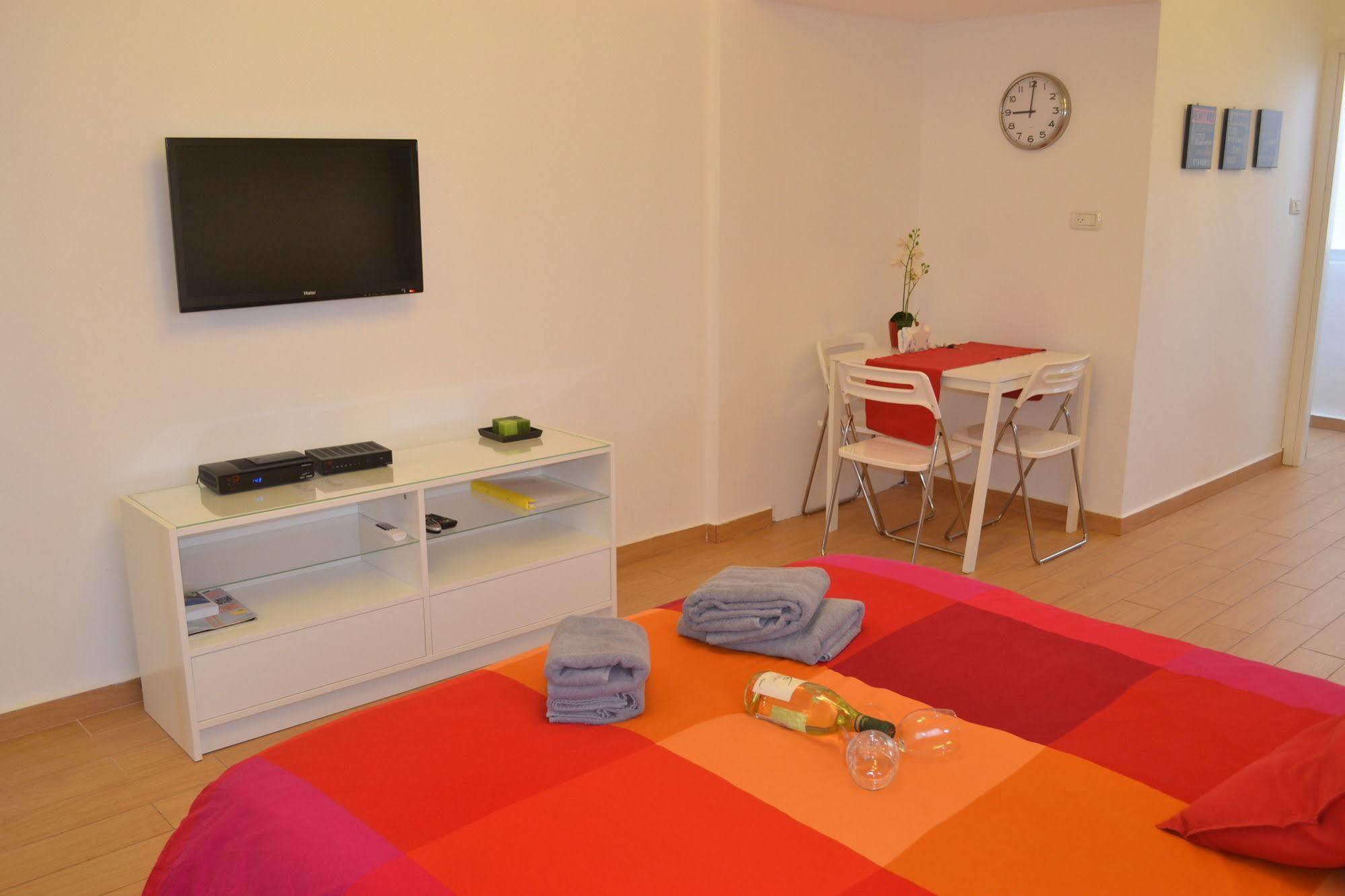 Frishman Apartments Tel-Aviv Extérieur photo